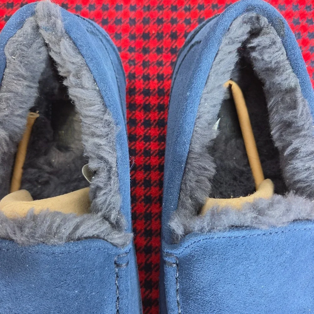 UGG Ascott Men's sz 10 Slipper Navy Blue Suede Moccasin NIB